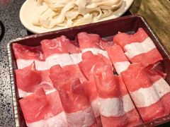 -宽板凳老灶火锅(台湾街店)