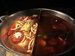 -湊湊火锅·茶憩(新中关购物中心店)