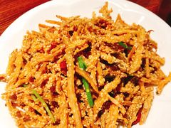 -董厨煨汤馆(车站路店)