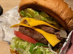 -The Habit Burger Grill 哈比特汉堡(复兴soho店)
