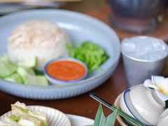 -拾光音乐餐酒吧(告庄星光夜市店)