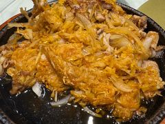 石板五花肉煎酸菜-鸭绿江民族饭店(总店)