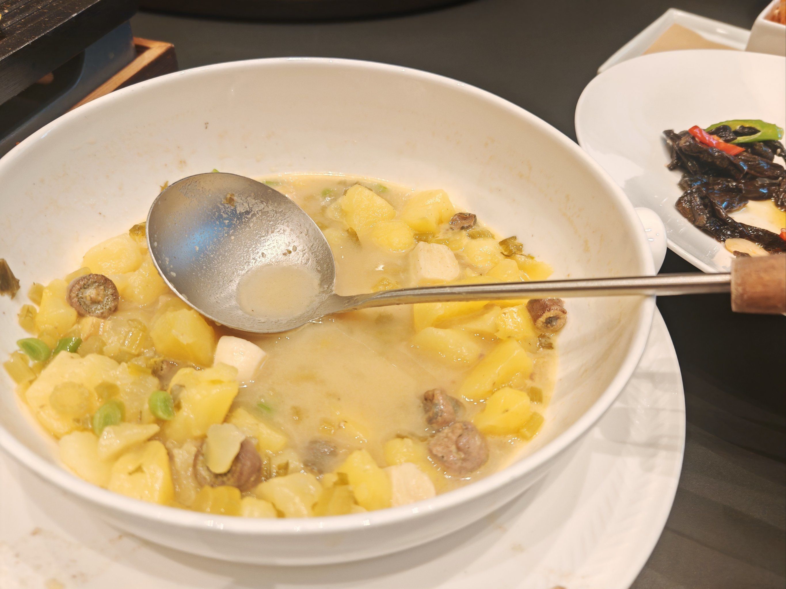 小海鲜超级多「鹰龙海畔(东部新城金融中心店)」「宁波市」