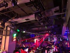 -UP嘻哈酒吧(粉巢店)