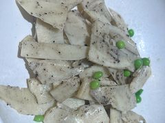 松露酱炒笋尖-小大董·烤鸭(凤凰汇店)