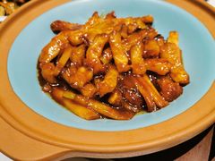 -梅飞酒家(名辉豪庭店)