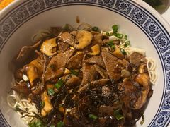 -沪西老弄堂面馆(定西路店)