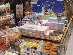 零售区-仟吉·ART FARM主题店(菱角湖万达店)