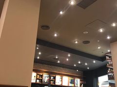 -星巴克臻选(成都来福士店)