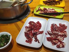 -养牛邓·潮汕牛肉海鲜自助火锅(广州店)