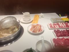 -犇鼎牛潮汕牛肉火锅(新辰里学清路店)