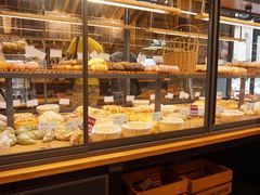 -焙丽拾光(麦凯乐直营店)