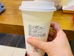 蜜桃酸奶-一鸣真鲜奶吧(常秀街店)