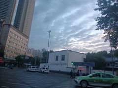 -紫东瑞亨酒店(牛市口地铁站店)