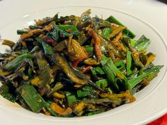 -魏铭鱼头捞饭(晋阳路店)