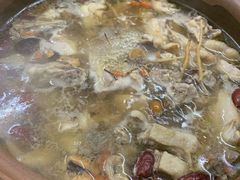 -威邵鸡煲(西华路总店)