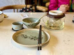 -乜都得港式茶楼(天贵路店)