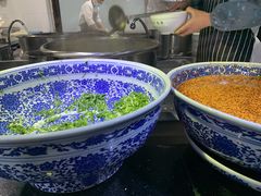 -陇上全荟兰州传统牛肉面(延吉路店)