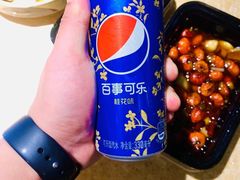 -龙巢盱眙龙虾·牛蛙·烧烤宵夜(八卦岭店)