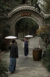 -二十一世纪婚纱摄影(省府前街店)