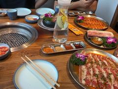 -明洞阿姨·韩式酱蟹烤肉·创意料理(三元桥店)