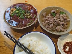 -谢老五跷脚牛肉·非遗传承店