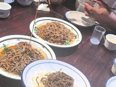 -蓝田九大碗民俗食府(蓝田店)