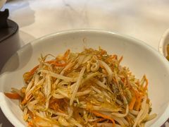 胖豆芽炒素鱼翅-胖婆捆鸭(长沙锦泰广场店)