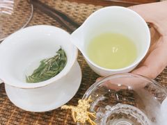-浙茶集团狮峰·西湖龙井·杭州特产(莫干山路专卖店)