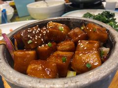 -白玉兰酒店(上海田子坊马当路地铁站店)