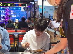 -马路牙子烧烤音乐酒馆(望京店)
