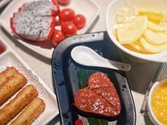-海底捞火锅鲜切牛肉主题店(长寿路店)