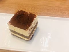 -必胜客(砂之船中东奥莱店)