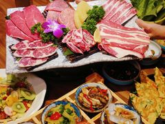 -明洞阿姨·韩式酱蟹烤肉·创意料理(三元桥店)