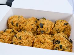 海苔风味小贝-鲍师傅糕点(江苏路店)