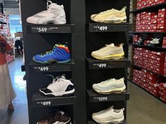 -NIKE上海青浦优选体验店