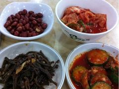 开胃小菜-郑阿姨的家·이모네·韩料&烤肉(武川路店)