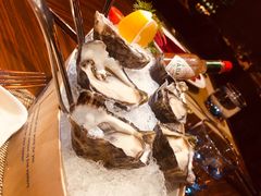 -YUE·6·西式融合餐厅(外滩六号店)