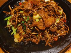 -九锅一堂酸菜鱼(万达广场店)
