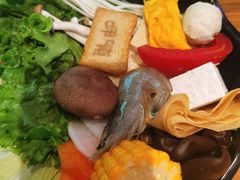 -呷哺呷哺(保利广场店)