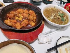 -梅利汴京烤鸭•开封豫菜地标店(东大街店)