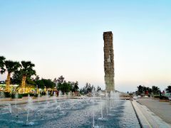 -亚龙湾中心广场