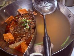 特色牛腩鸳鸯锅-左庭右院鲜牛肉火锅(新梅广场店)
