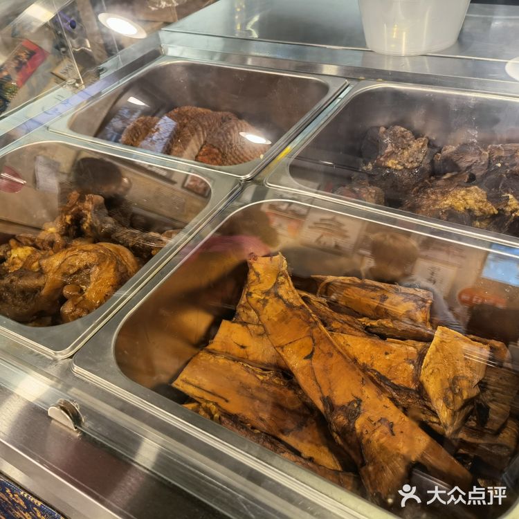 平安小馆，闭眼点都好吃[糖果]