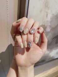 -H12 STAR日式美甲美睫专门店
