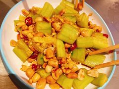 拍黄瓜-伟大航路烤鱼(迅驰广场店)