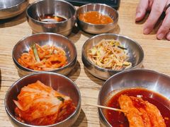 -姜虎东白丁烤肉(虹桥天地店)