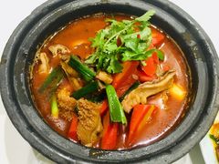 红萝卜牛杂煲-院8里·少城记忆老川菜(宽窄巷子店)