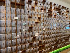 -猫的天空之城概念书店(束河店)