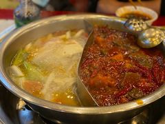 -朱氏胖子烂火锅(洪崖洞店)